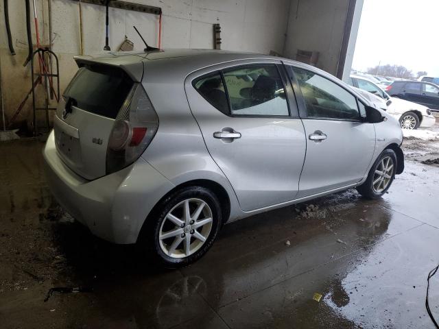 Photo 3 from auction – 2014 TOYOTA PRIUS C with VIN JTDKDTB32E1065164