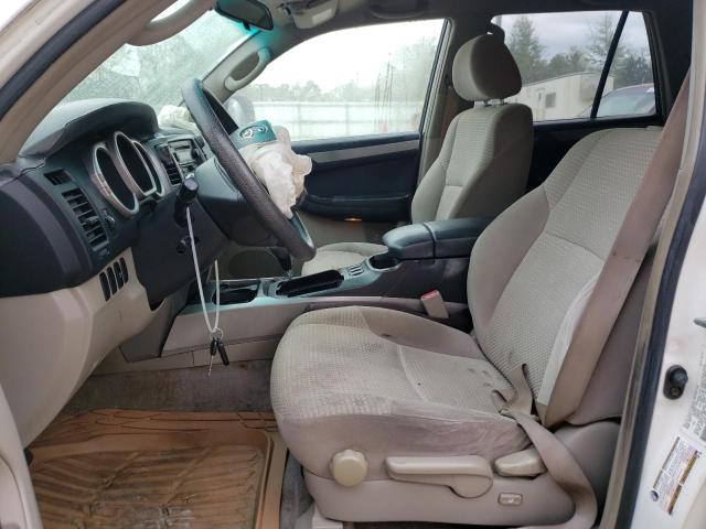 Photo 7 from auction – 2004 TOYOTA 4RUNNER SR with VIN JTEZU14R048010847