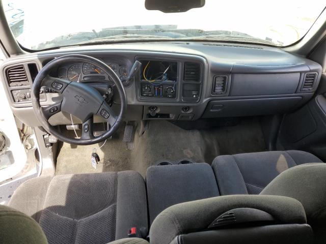 Photo 8 from auction – 2004 CHEVROLET SILVERADO with VIN 2GCEC19T741140542