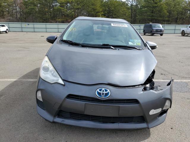 Photo 5 from auction – 2014 TOYOTA PRIUS C with VIN JTDKDTB36E1072246