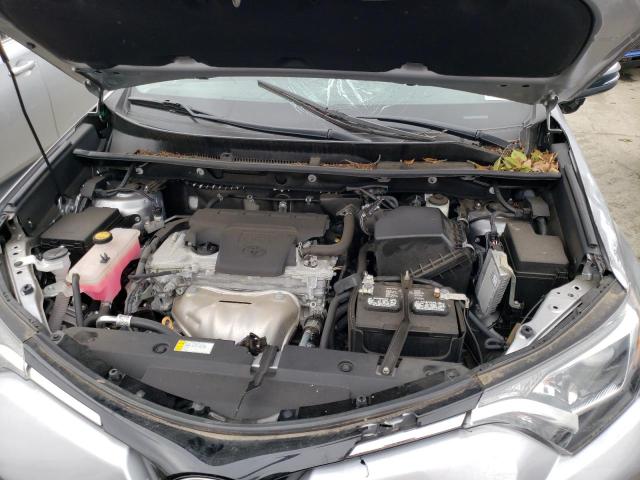Photo 12 from auction – 2017 TOYOTA RAV4 XLE with VIN 2T3RFREV4HW602535