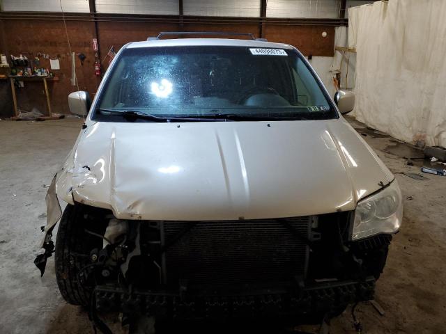 Photo 5 from auction – 2013 CHRYSLER TOWN & COU with VIN 2C4RC1BG9DR508770