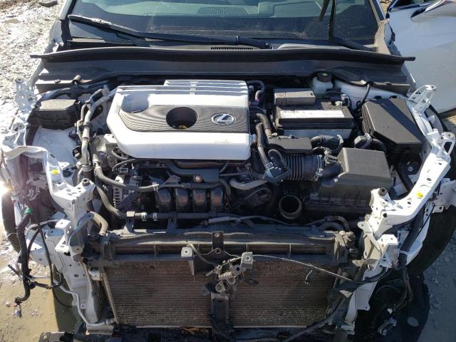 Photo 11 from auction – 2019 LEXUS UX 200 with VIN JTHY3JBH7K2016950