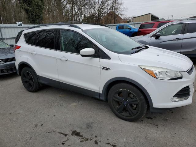 Photo 4 from auction – 2016 FORD ESCAPE SE with VIN 1FMCU9GX4GUB10315