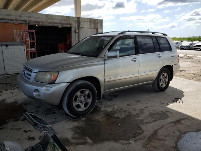 TOYOTA HIGHLANDER 2004 with VIN JTEGD21A040079127 - Photo from auction