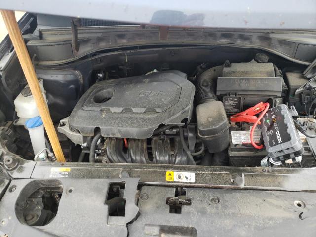 Photo 12 from auction – 2017 HYUNDAI SANTA FE S with VIN 5NMZU3LB0HH002305