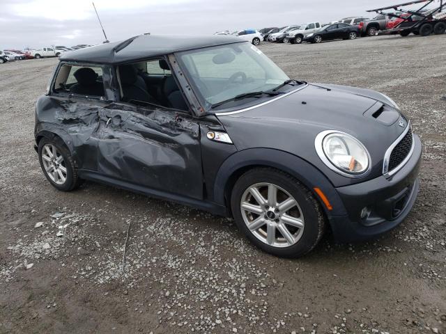 Photo 4 from auction – 2013 MINI COOPER S with VIN WMWSV3C51DT388909