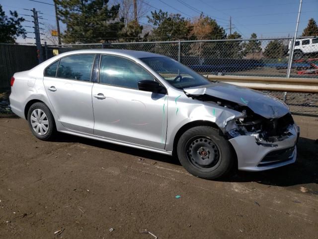 Photo 4 from auction – 2015 VOLKSWAGEN JETTA BASE with VIN 3VW2K7AJ2FM293356