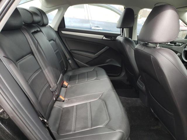 Photo 10 from auction – 2015 VOLKSWAGEN PASSAT S with VIN 1VWAT7A35FC115534