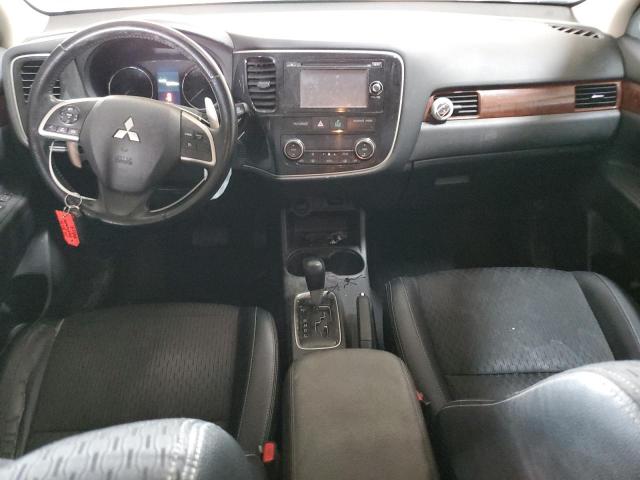 Photo 8 from auction – 2015 MITSUBISHI OUTLANDER with VIN JA4JZ4AX1FZ004859