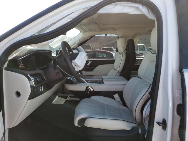 Photo 7 from auction – 2022 LINCOLN NAVIGATOR with VIN 5LMJJ2TT4NEL10416
