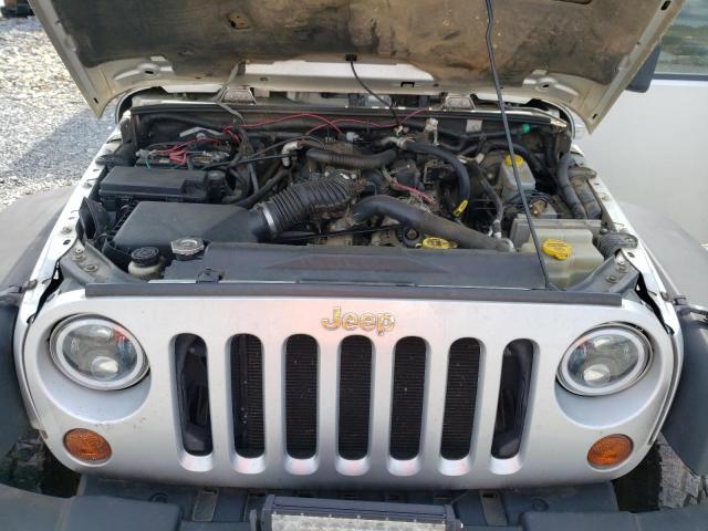 Photo 11 from auction – 2008 JEEP WRANGLER X with VIN 1J4FA24178L624341