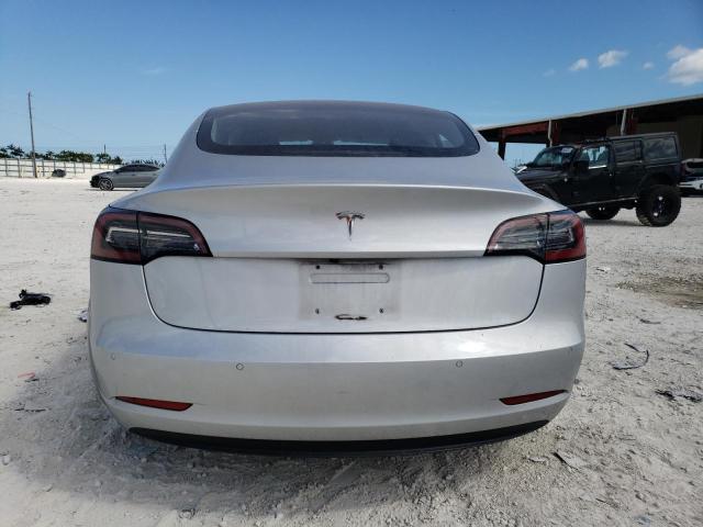 Photo 10 from auction – 2018 TESLA MODEL 3 with VIN 5YJ3E1EAXJF048999