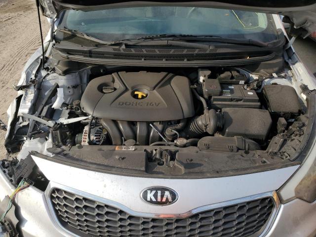 Photo 11 from auction – 2015 KIA FORTE LX with VIN KNAFX4A65F5334811