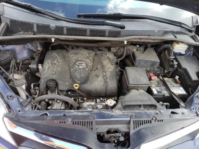 Photo 12 from auction – 2018 TOYOTA SIENNA LE with VIN 5TDKZ3DC1JS930234