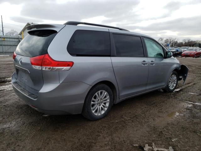 Photo 3 from auction – 2014 TOYOTA SIENNA XLE with VIN 5TDYK3DC1ES474692