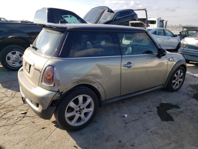 Photo 3 from auction – 2010 MINI COOPER S with VIN WMWMF7C53ATZ70177