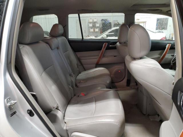Photo 11 from auction – 2010 TOYOTA HIGHLANDER with VIN 5TDDK3EH8AS040613