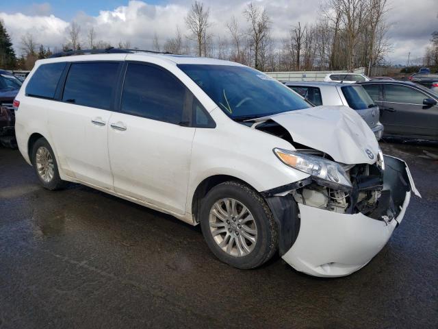 Photo 4 from auction – 2011 TOYOTA SIENNA XLE with VIN 5TDYK3DC4BS137395