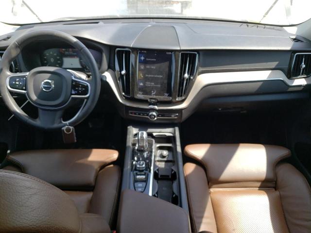 Photo 8 from auction – 2018 VOLVO XC60 T8 IN with VIN LYVBR0DL2JB100799