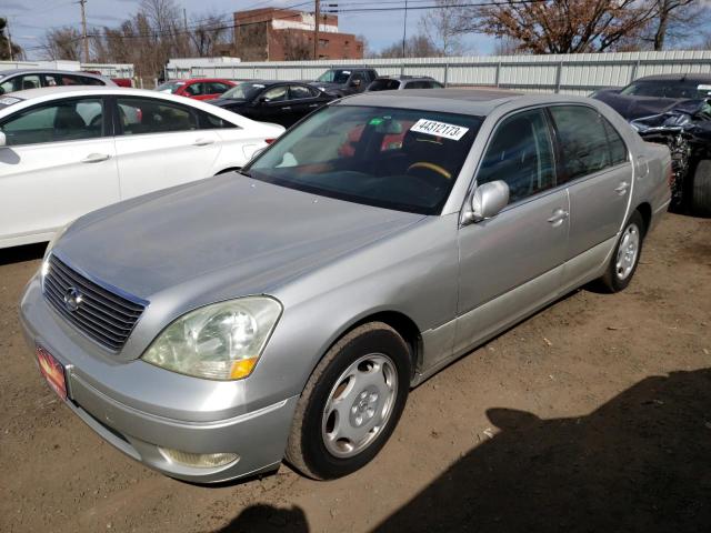 LEXUS LS 430 2001 with VIN JTHBN30F210004700 - Photo from auction