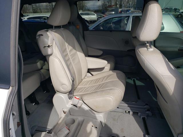 Photo 11 from auction – 2011 TOYOTA SIENNA XLE with VIN 5TDYK3DC4BS137395