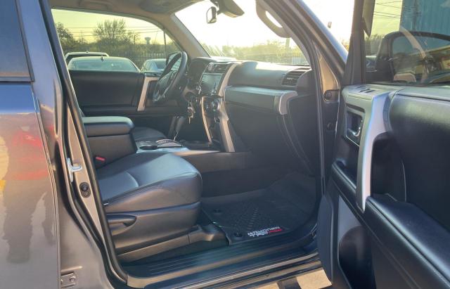 Photo 5 from auction – 2021 TOYOTA 4RUNNER SR with VIN JTEEU5JR1M5230557
