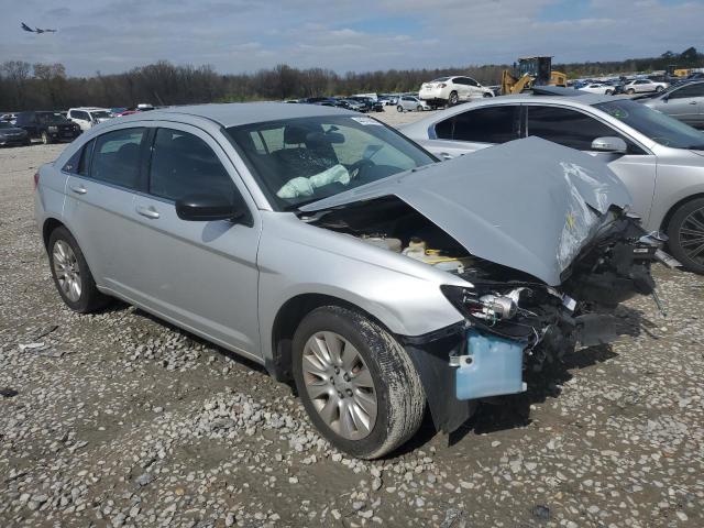 Photo 4 from auction – 2012 CHRYSLER 200 LX with VIN 1C3CCBAB7CN100611