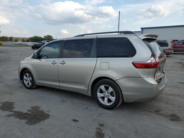 Photo 2 from auction – 2016 TOYOTA SIENNA LE with VIN 5TDKK3DC9GS742252
