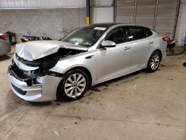 KIA OPTIMA EX 2017 with VIN 5XXGU4L38HG145541 - Photo from auction