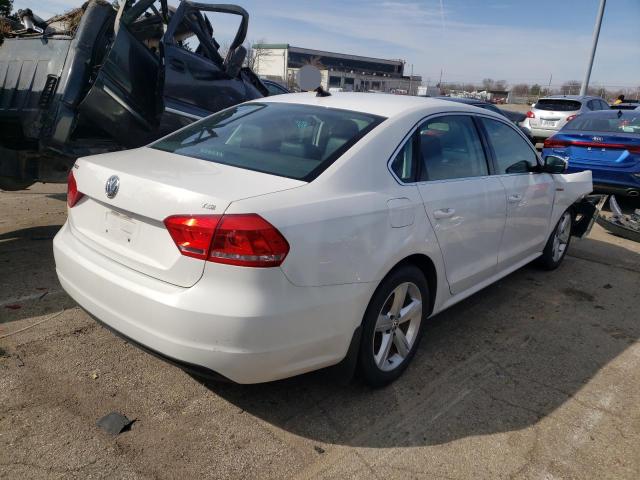 Photo 3 from auction – 2015 VOLKSWAGEN PASSAT S with VIN 1VWAT7A34FC106288