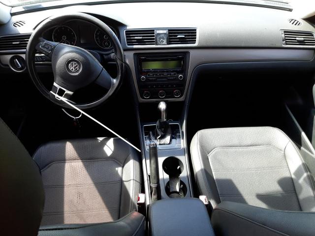 Photo 8 from auction – 2014 VOLKSWAGEN PASSAT S with VIN 1VWAT7A33EC046776