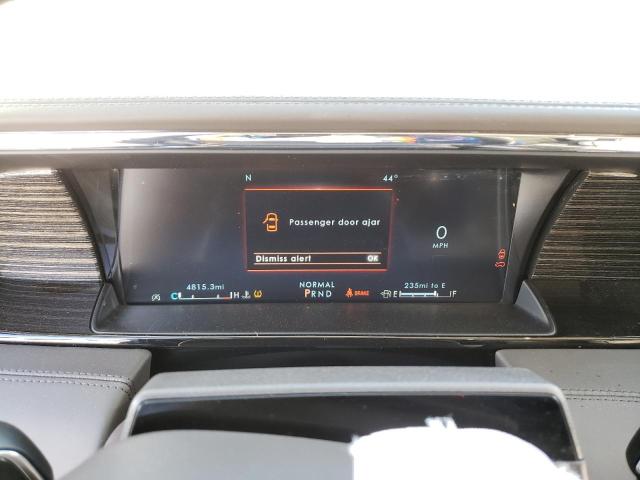 Photo 9 from auction – 2022 LINCOLN NAVIGATOR with VIN 5LMJJ2TT4NEL10416