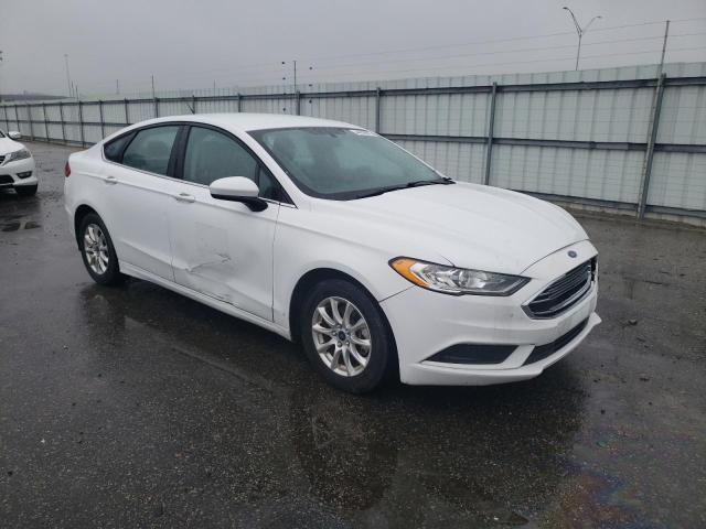 Photo 4 from auction – 2017 FORD FUSION S with VIN 3FA6P0G73HR369624