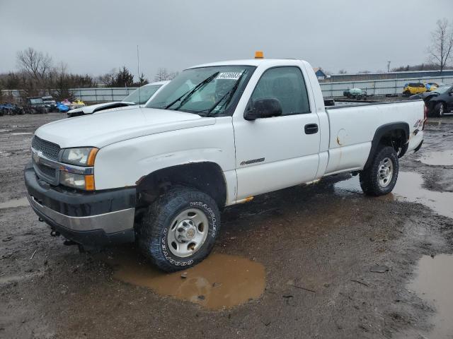 CHEVROLET SILVERADO 2004 with VIN 1GCHK24U04E158384 - Photo from auction