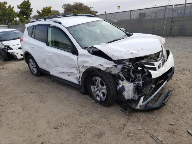 Photo 4 from auction – 2015 TOYOTA RAV4 LE with VIN JTMZFREVXFD061467