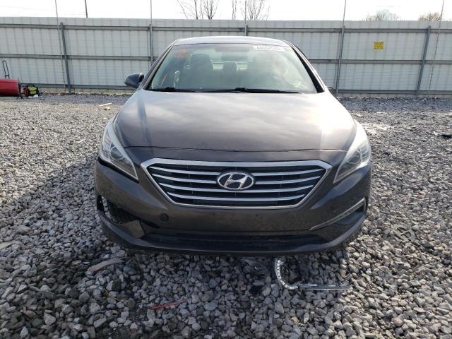 Photo 5 from auction – 2017 HYUNDAI SONATA SE with VIN 5NPE24AF7HH526893