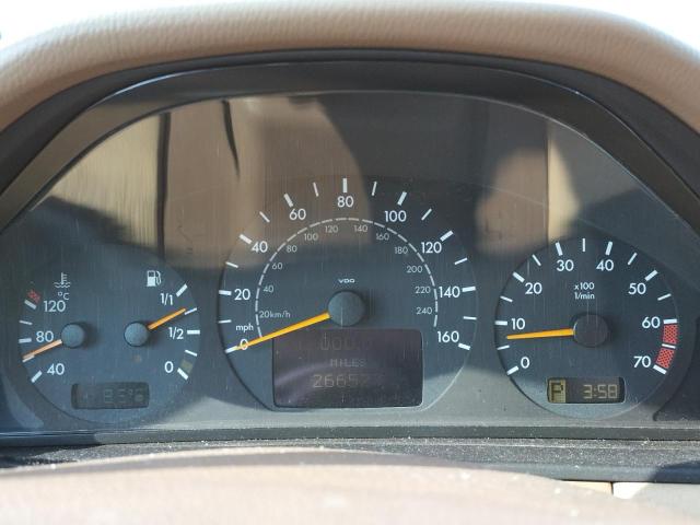 Photo 9 from auction – 2000 MERCEDES-BENZ E 320 with VIN WDBJF65J7YB060413