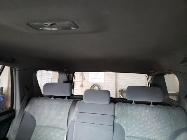 Photo 10 from auction – 2004 TOYOTA 4RUNNER SR with VIN JTEBU14R148020613