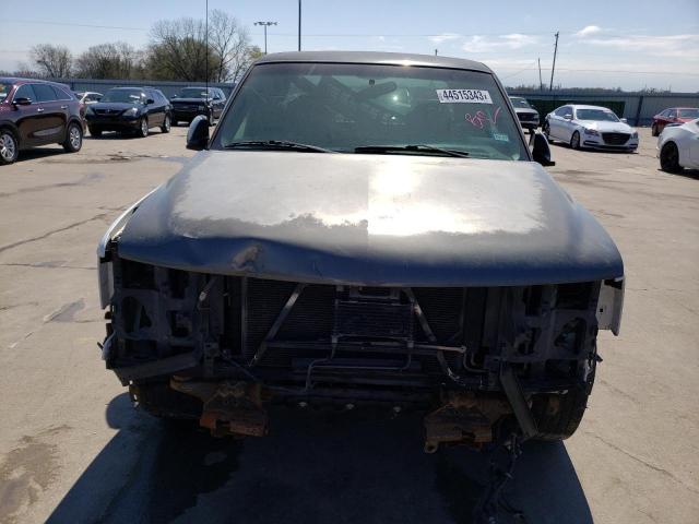 Photo 5 from auction – 2002 CHEVROLET SILVERADO with VIN 2GCEC19T421407374