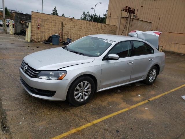 VOLKSWAGEN PASSAT S 2015 with VIN 1VWAT7A33FC037738 - Photo from auction
