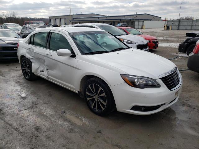 Photo 4 from auction – 2013 CHRYSLER 200 TOURIN with VIN 1C3CCBBB8DN571084