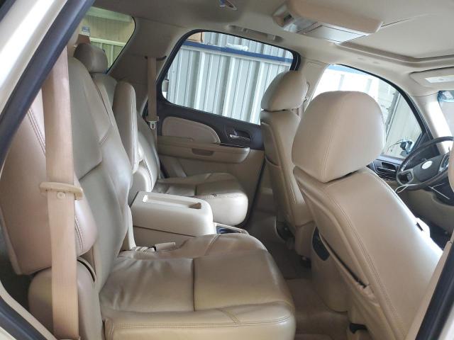 Photo 10 from auction – 2010 GMC YUKON DENA with VIN 1GKUKEEF1AR272404