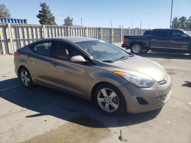 Photo 4 from auction – 2013 HYUNDAI ELANTRA GL with VIN 5NPDH4AE2DH444470