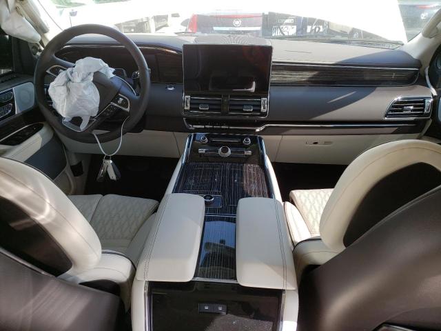 Photo 8 from auction – 2022 LINCOLN NAVIGATOR with VIN 5LMJJ2TT4NEL10416