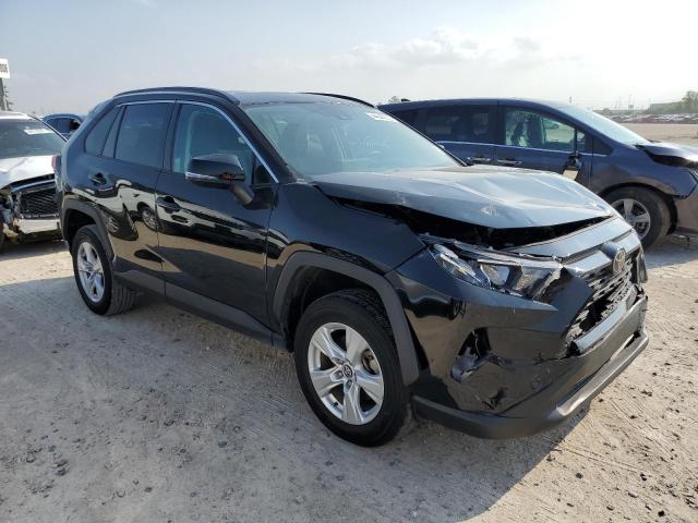 Photo 4 from auction – 2020 TOYOTA RAV4 XLE with VIN 2T3W1RFV8LW098564