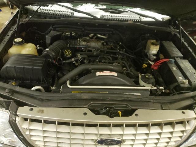 Photo 12 from auction – 2005 FORD EXPLORER E with VIN 1FMDU74W05ZA22205