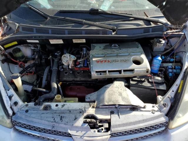 Photo 12 from auction – 2004 TOYOTA SIENNA XLE with VIN 5TDBA22C94S014121