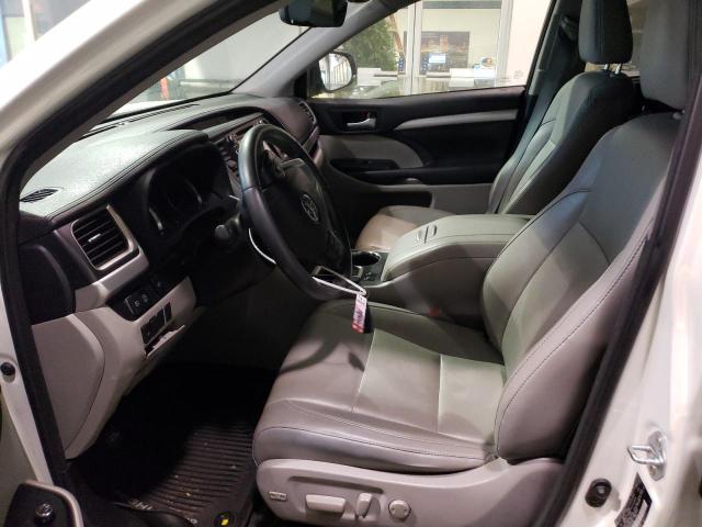 Photo 7 from auction – 2018 TOYOTA HIGHLANDER with VIN 5TDJZRFH4JS831995