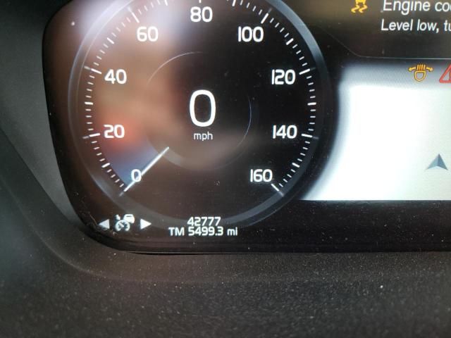 Photo 9 from auction – 2018 VOLVO XC60 T8 IN with VIN LYVBR0DL2JB100799